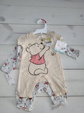 NWT Disney Baby Sleeper Set Winnie the Pooh Infant Outfits.